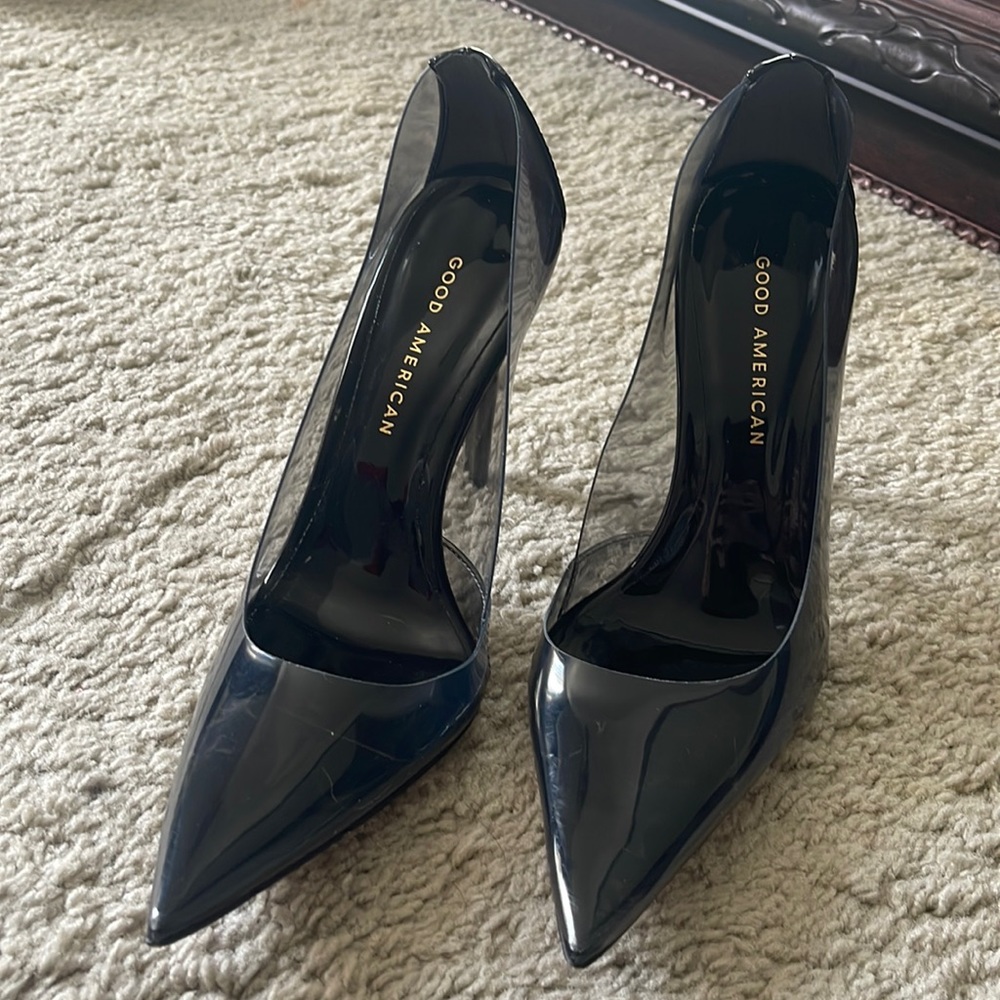 KHLOE KARDASHIAN Good American Cinder-F*cking-Rella Pump